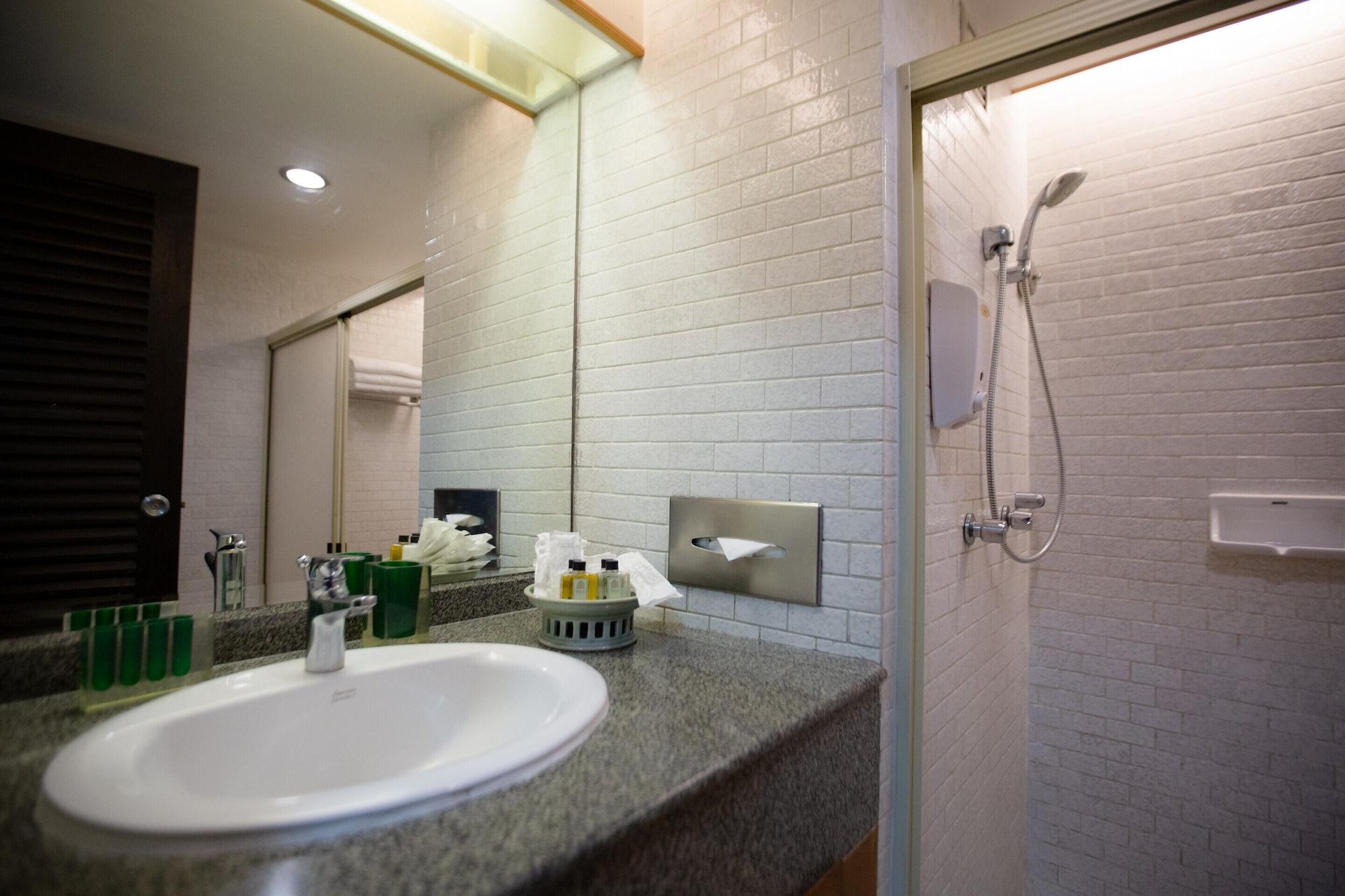 Sirin Hotel Hua Hin Buitenkant foto