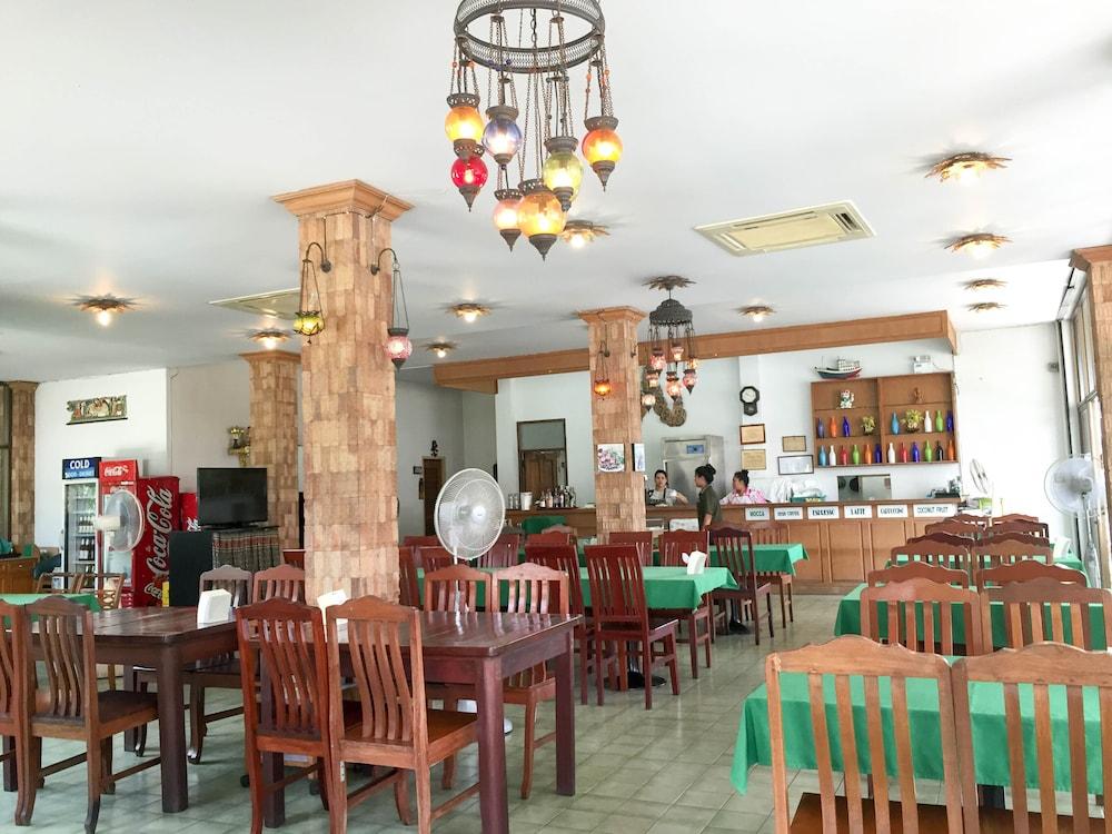 Sirin Hotel Hua Hin Buitenkant foto